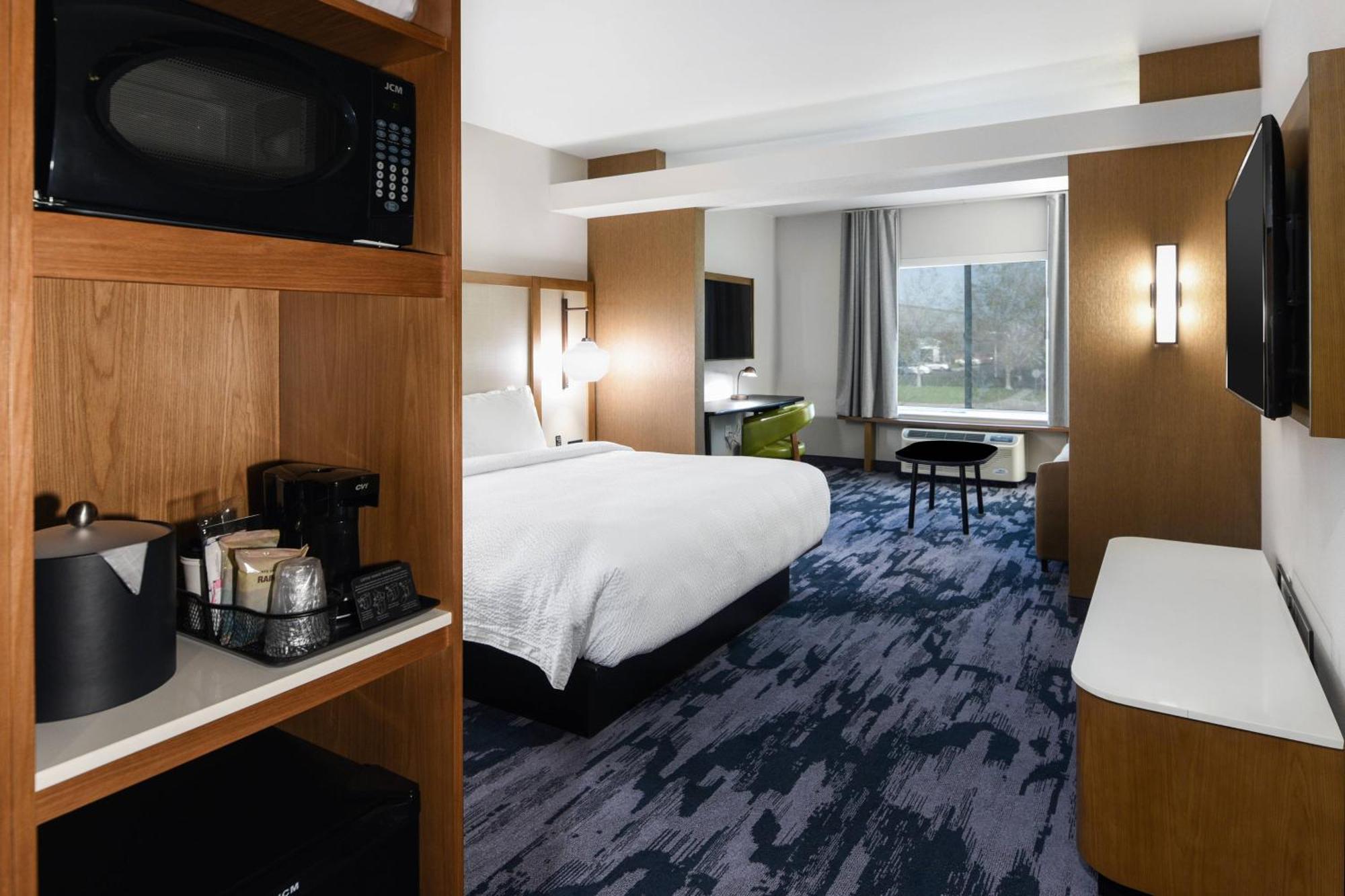 Fairfield Inn & Suites Ontario Rancho Cucamonga Ngoại thất bức ảnh