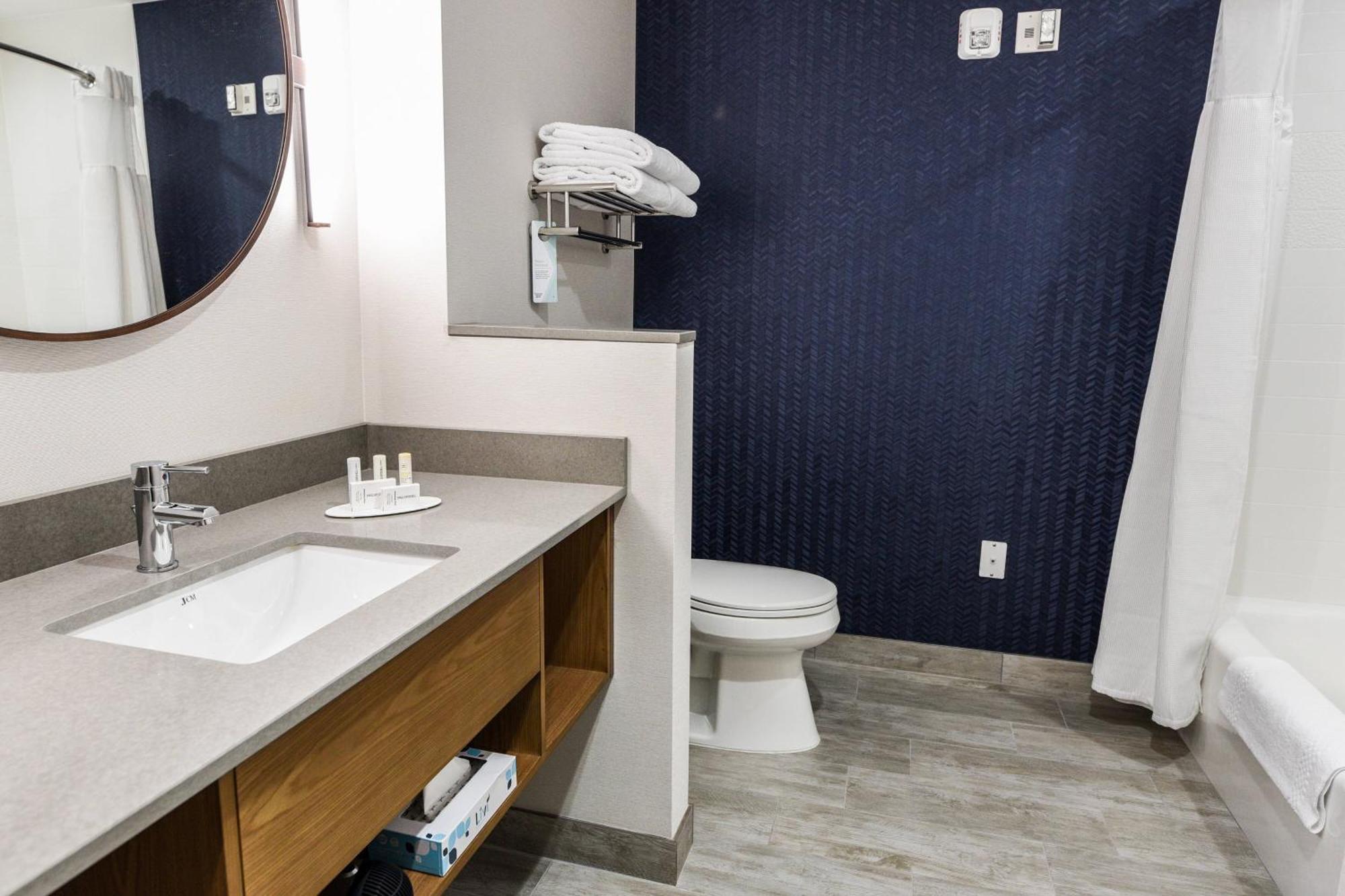 Fairfield Inn & Suites Ontario Rancho Cucamonga Ngoại thất bức ảnh