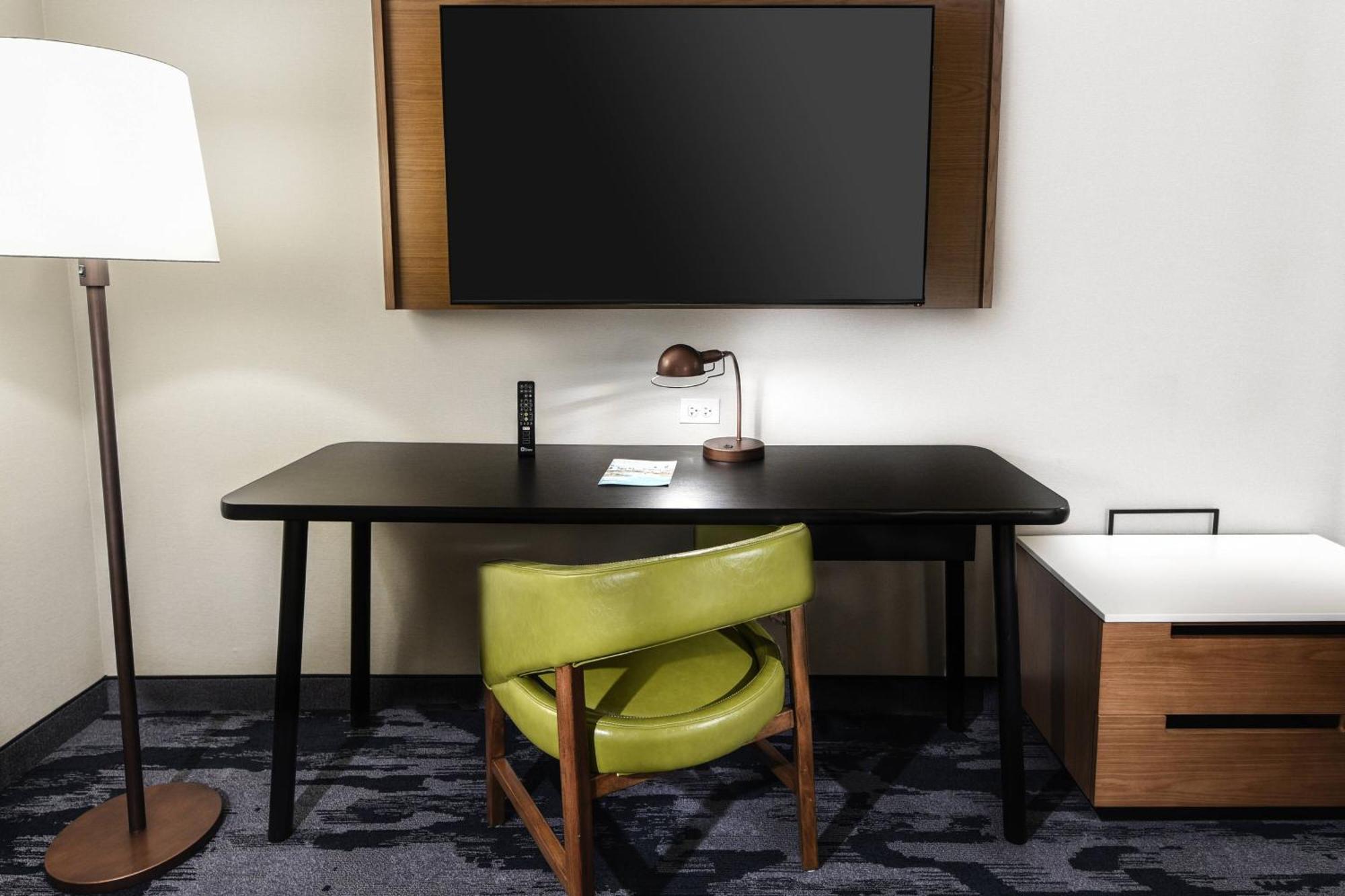 Fairfield Inn & Suites Ontario Rancho Cucamonga Ngoại thất bức ảnh